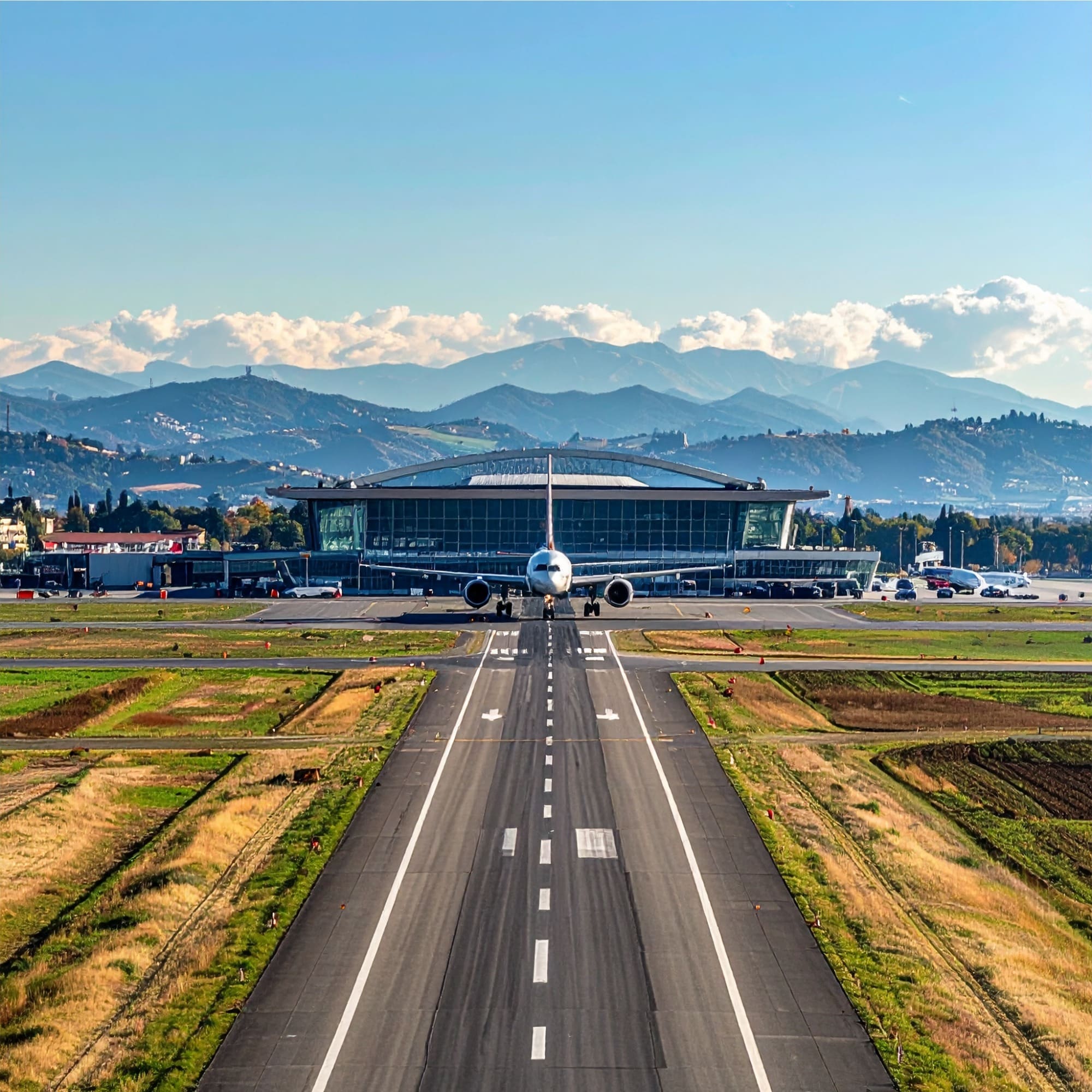 Background landing NCCWeb – Premium chauffeur service for tours, airport transfers, ports and Italian provinces