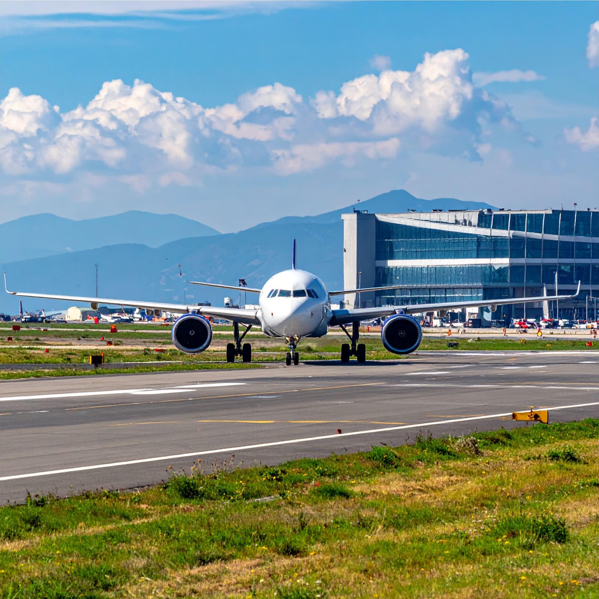 Background landing NCCWeb – Premium chauffeur service for tours, airport transfers, ports and Italian provinces
