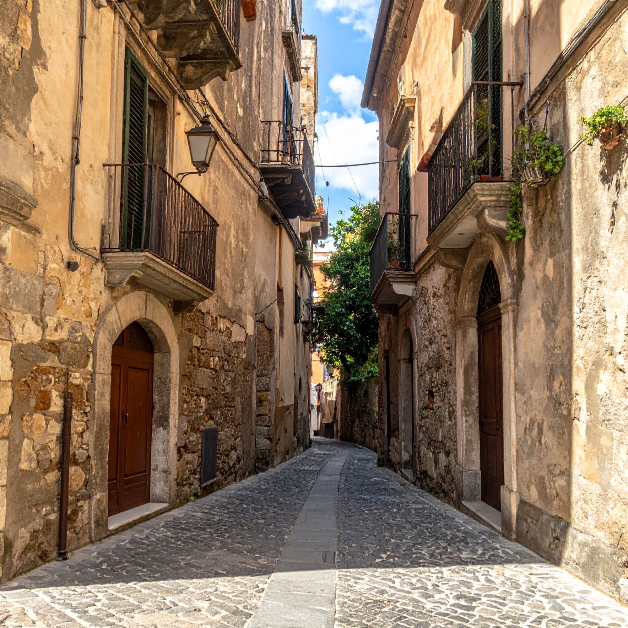 Card Punto di interesse NCCWeb – Transfer e tour premium con noleggio conducente in Italia