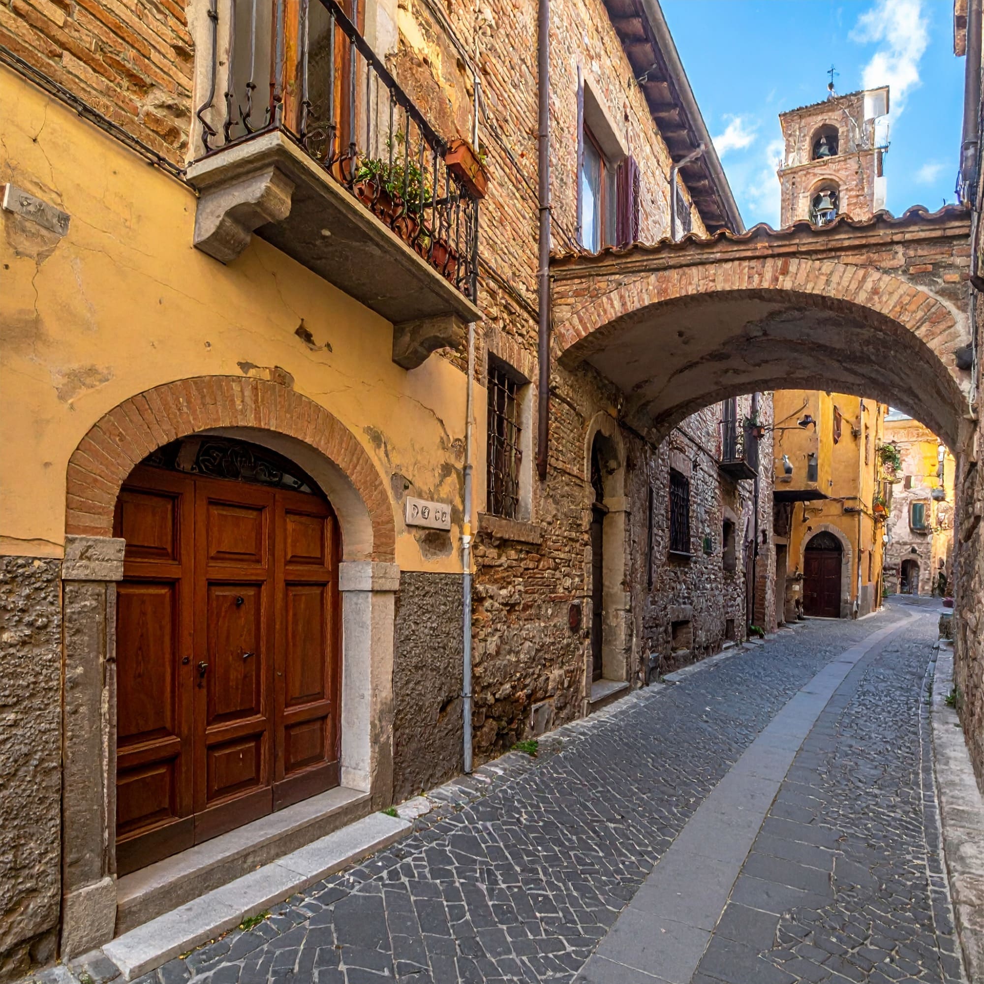 Card Punto di interesse NCCWeb – Transfer e tour premium con noleggio conducente in Italia